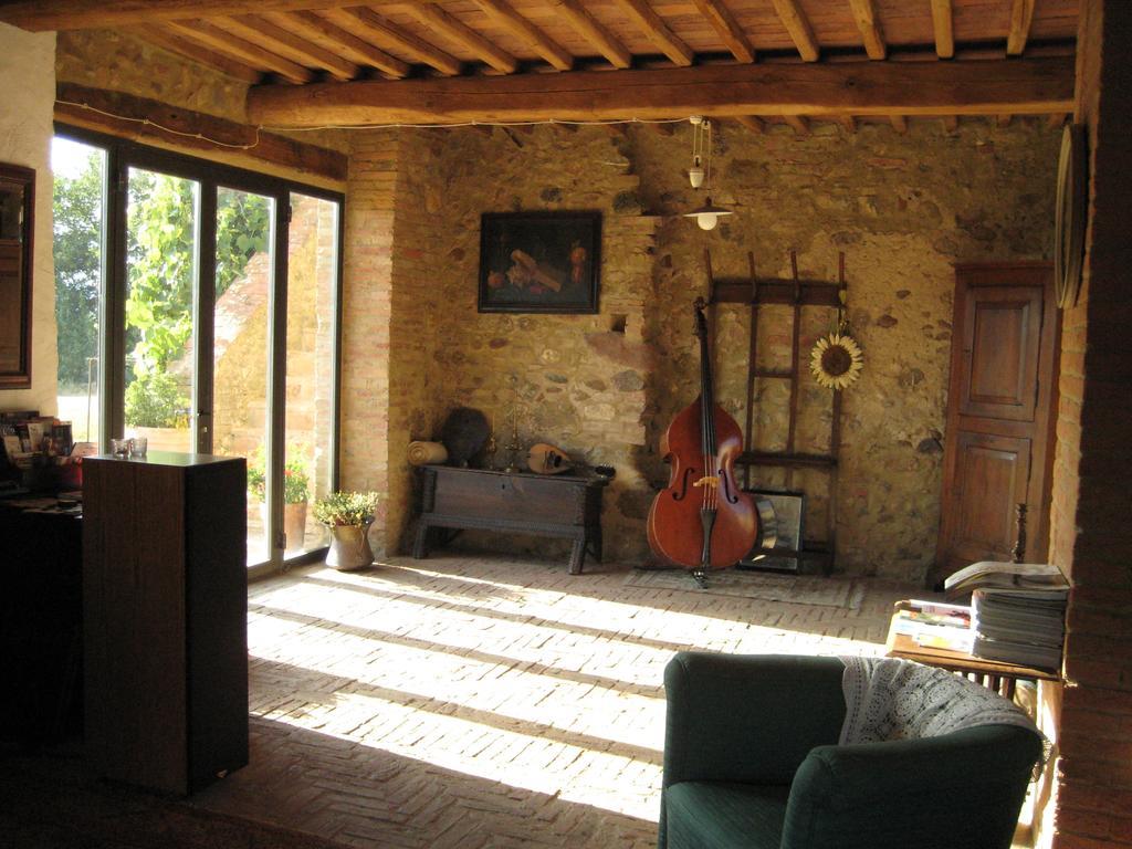 Agriturismo Il Casalino Pari Exterior foto