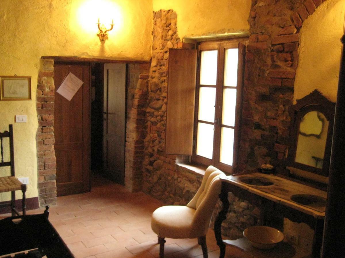 Agriturismo Il Casalino Pari Exterior foto